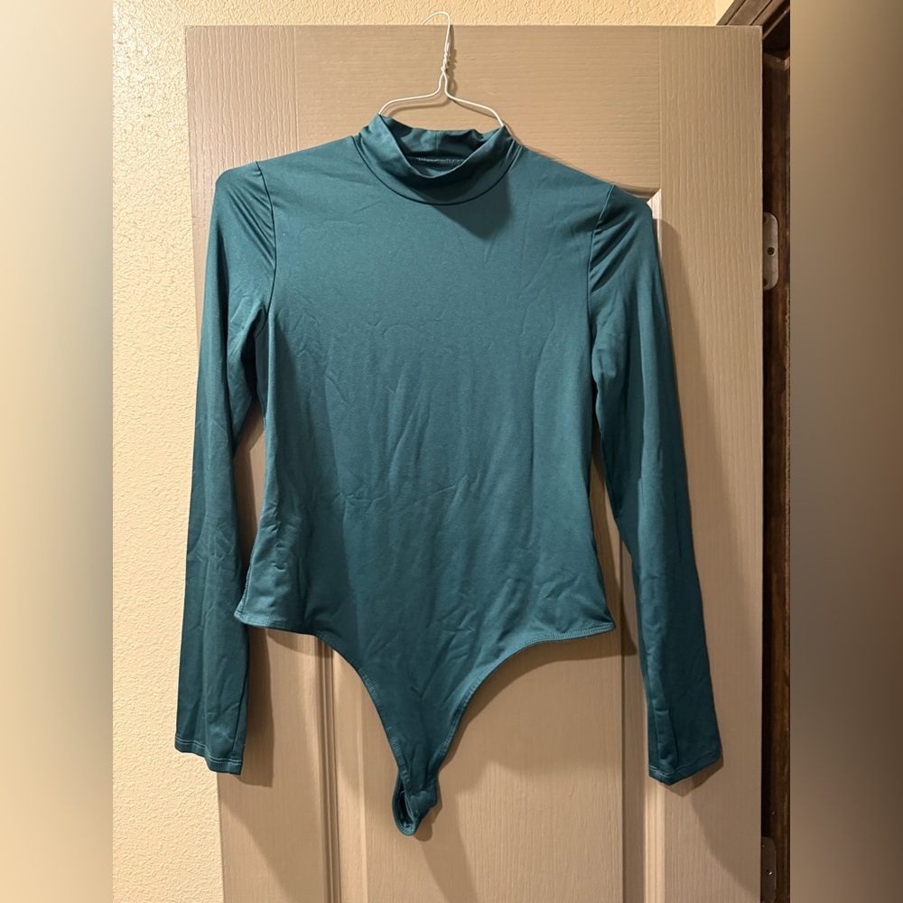 Emerald green size M bodysuit